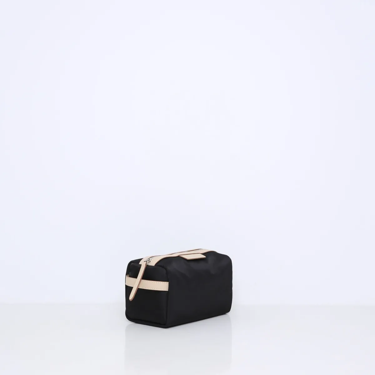 Online TRAVEL POUCH | Alle Accessoires
